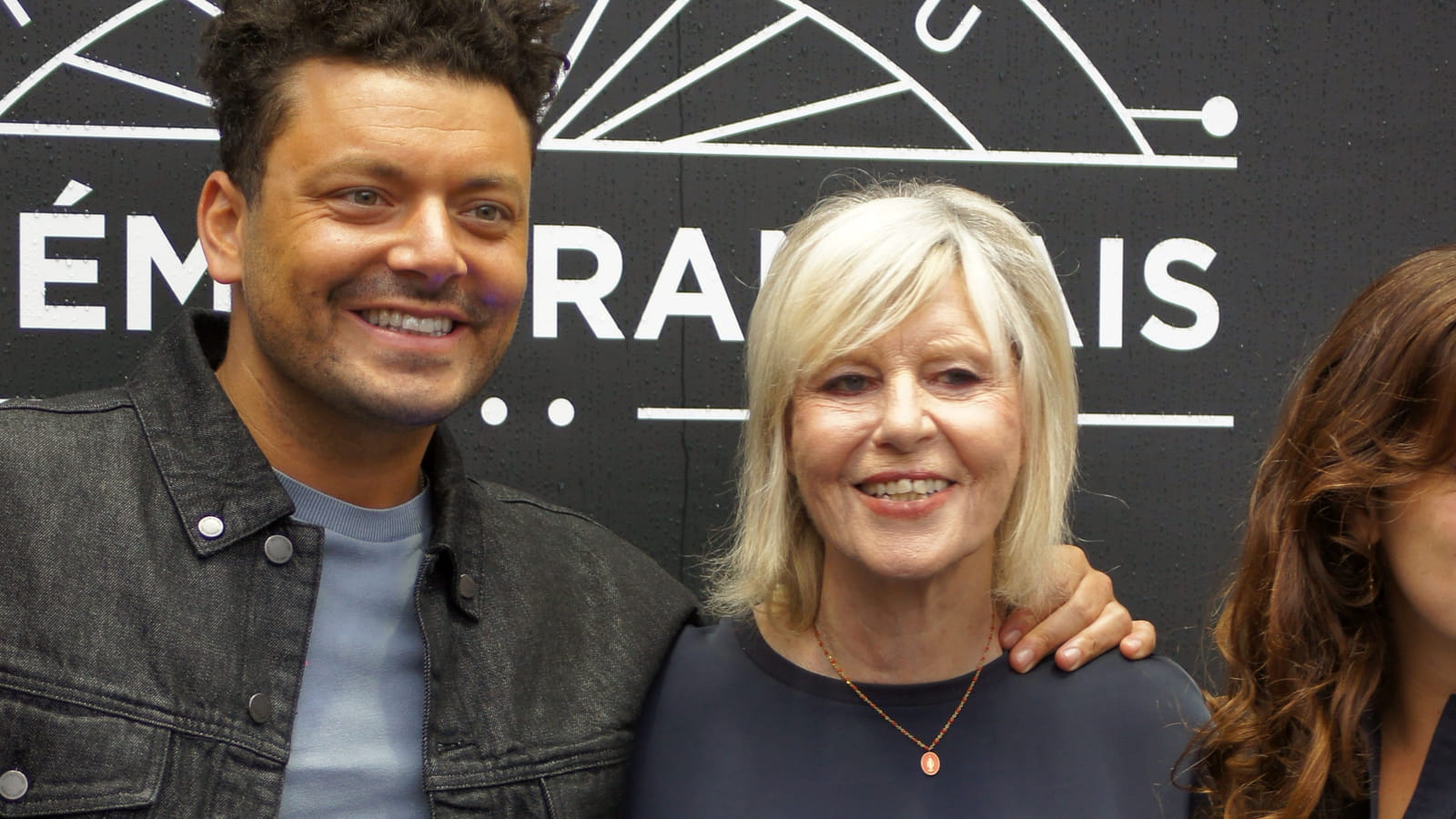 Kev Adams et Chantal Ladesou