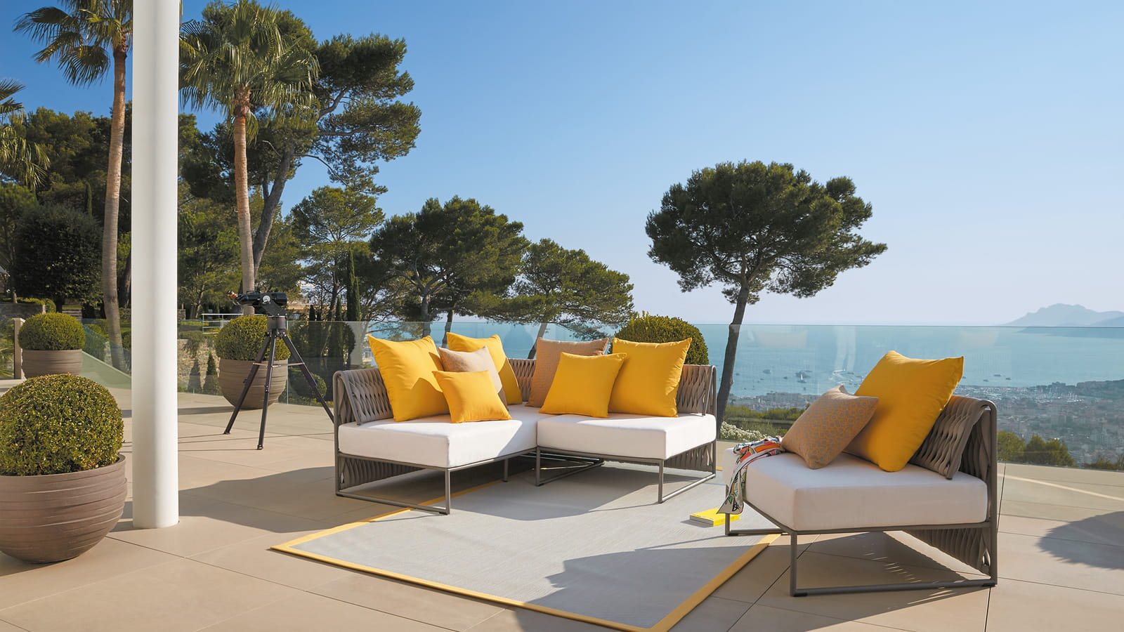 Salon de jardin Eric Carrère pour Sifas