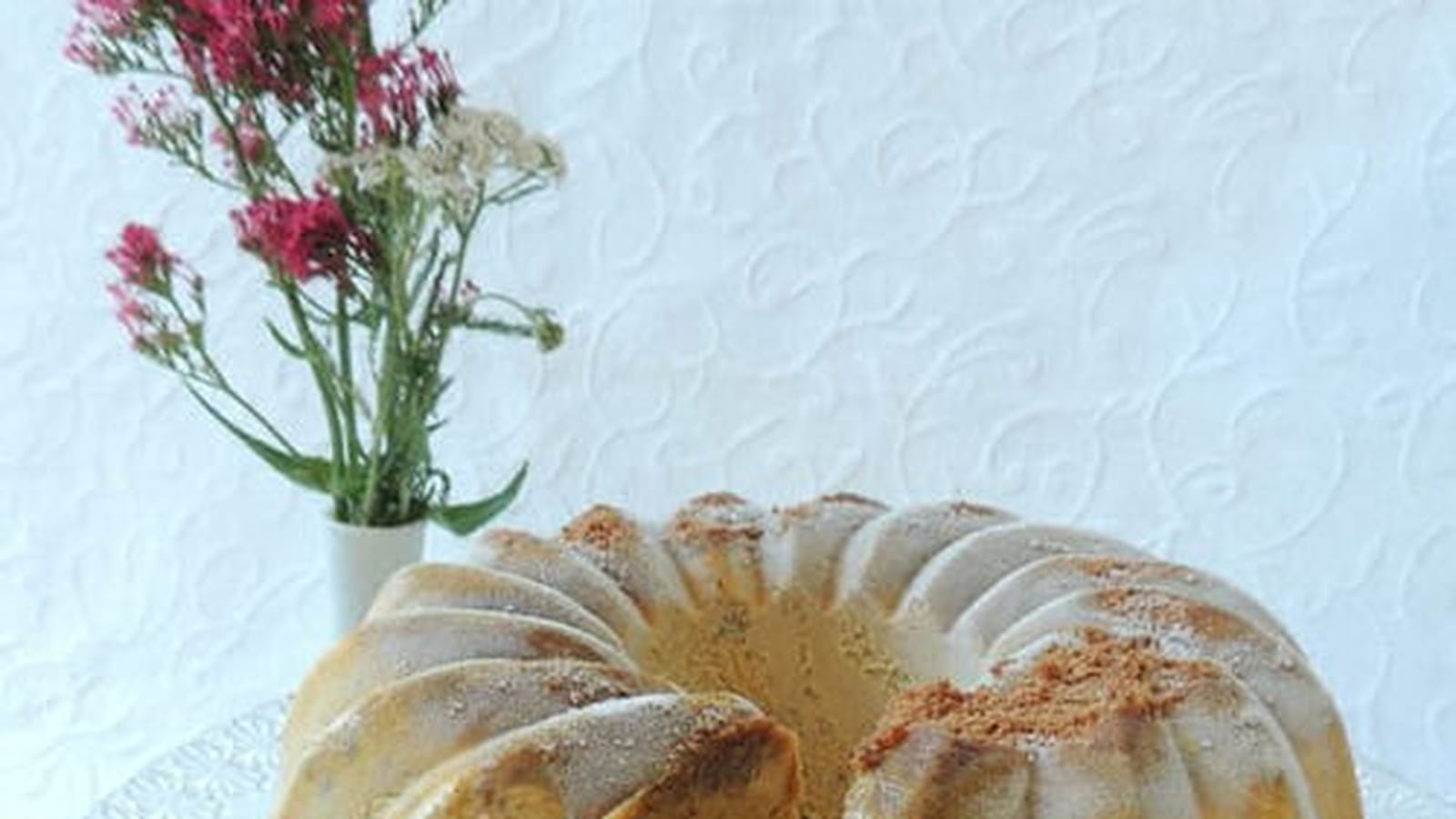Parfait glacé au café et meringue cacao