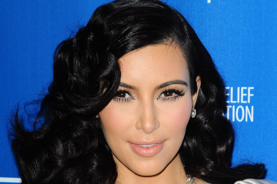 Le wavy glamour &nbsp;de Kim Kardashian