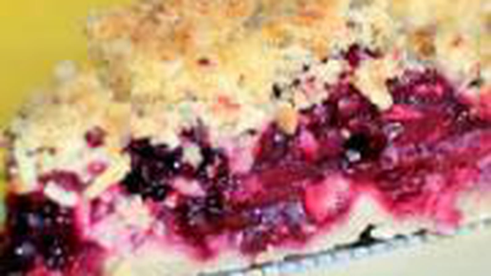 Tarte crumble aux mûres et noix de coco