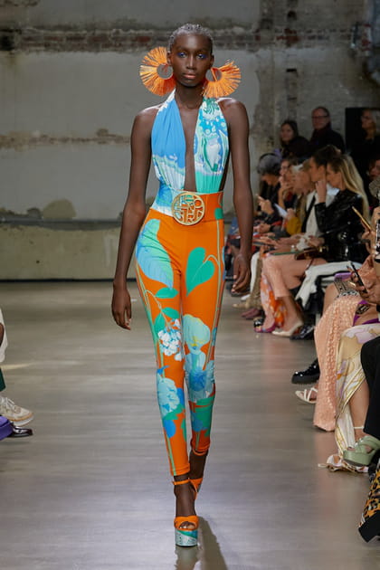 D&eacute;fil&eacute; Leonard Paris printemps-&eacute;t&eacute; 2023