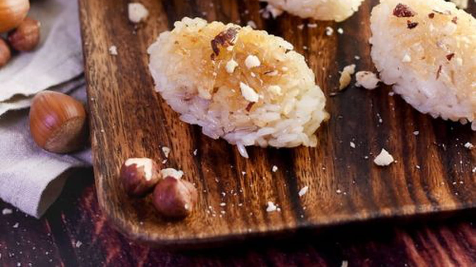 Boulettes de riz Vivien Paille grillées fourrées à la noisette et au miel