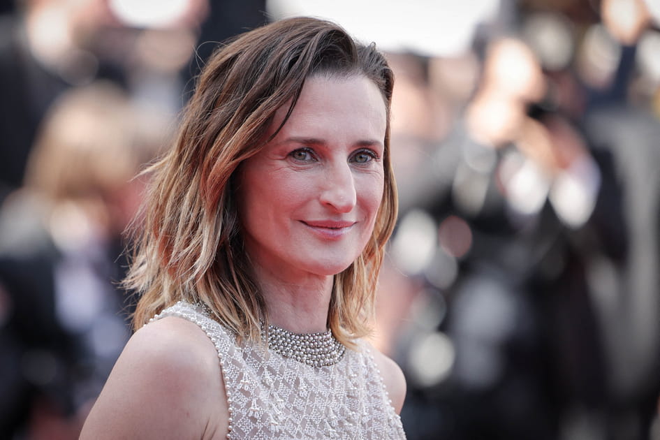 Le blush ros&eacute; de Camille Cottin