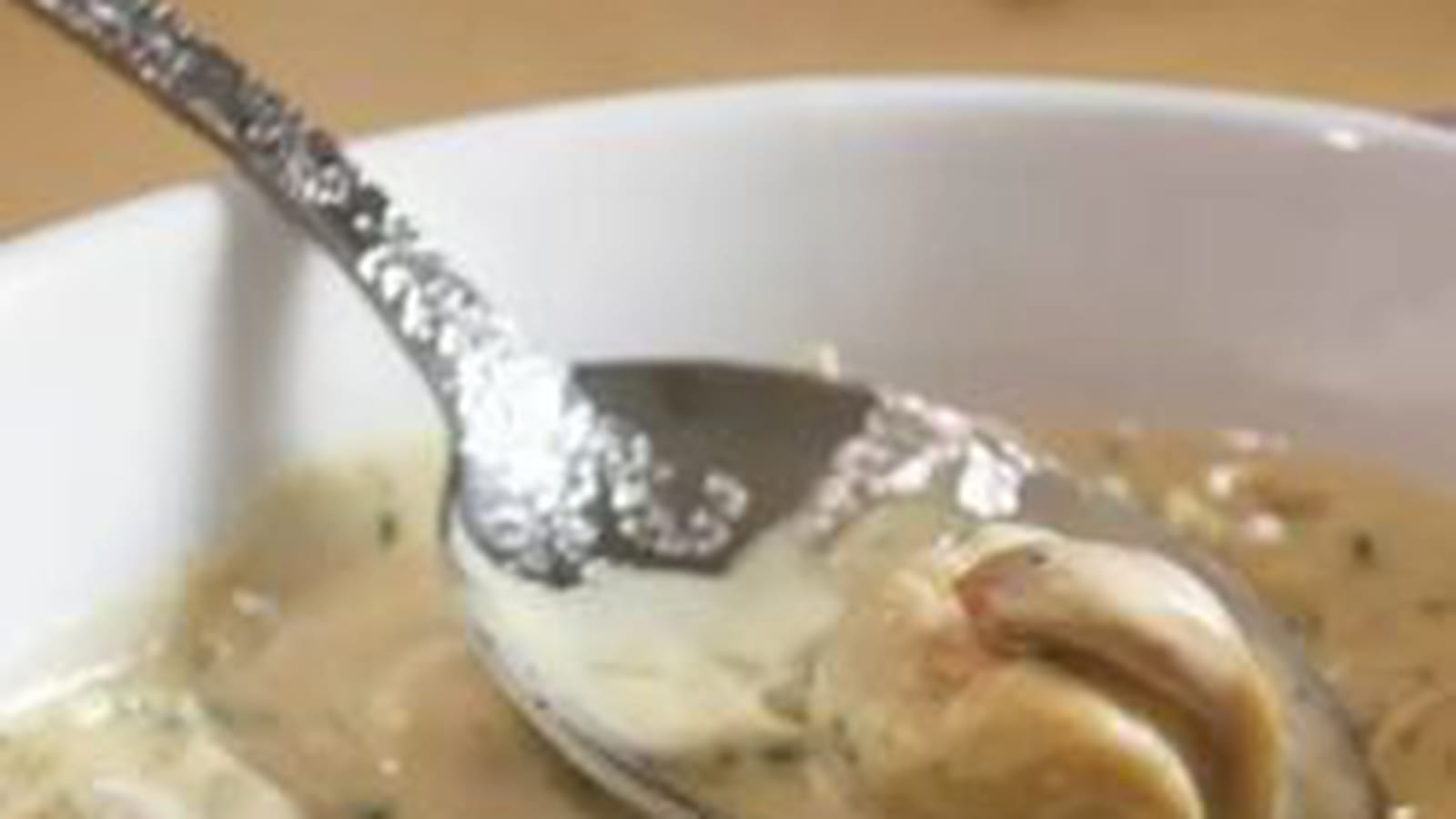 Cassolettes de Saint-Jacques au vin blanc
