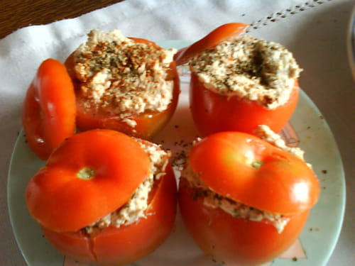Tomates farcies au thon