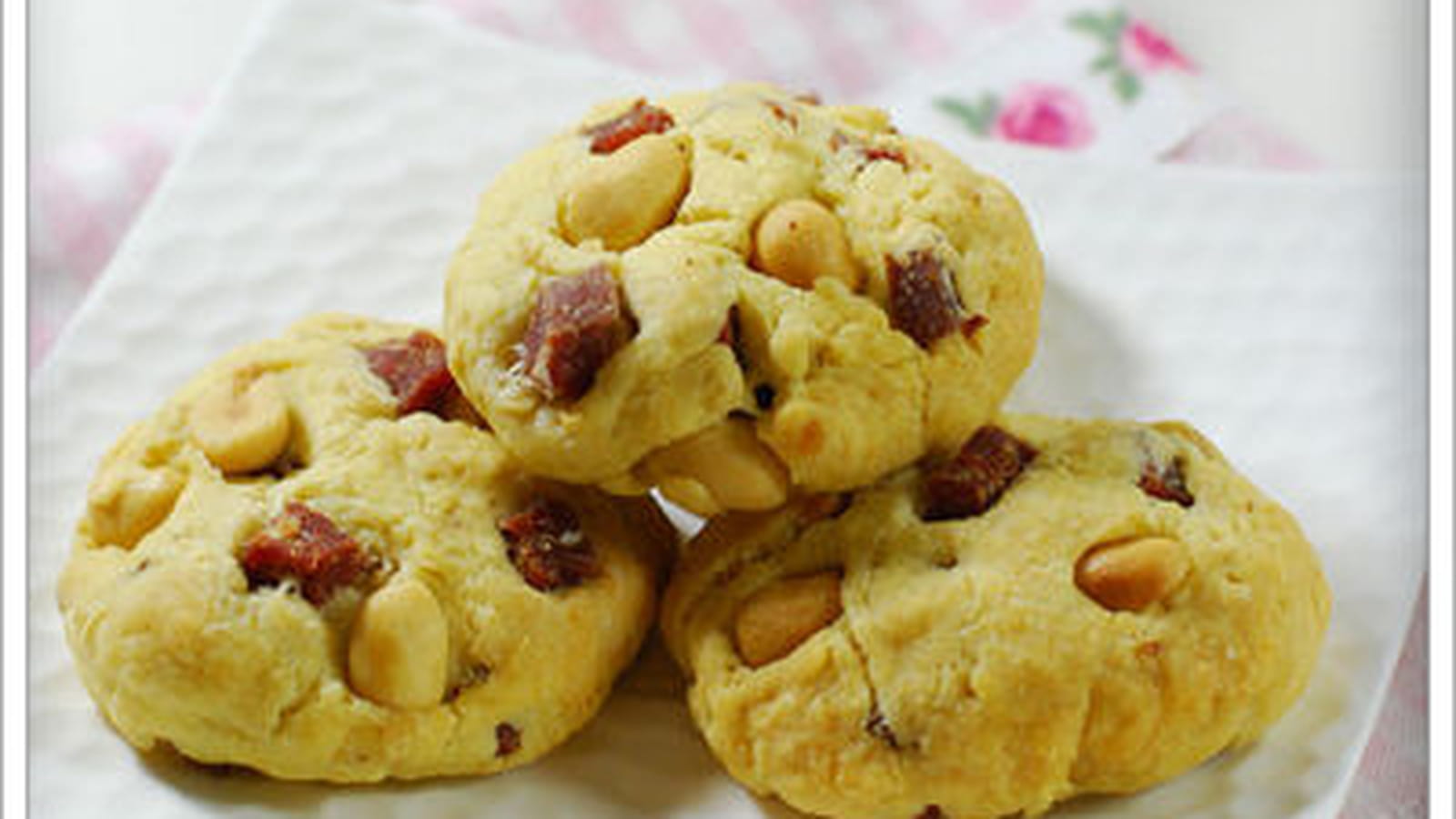 Cookies cacahuètes - saucisson - fromage