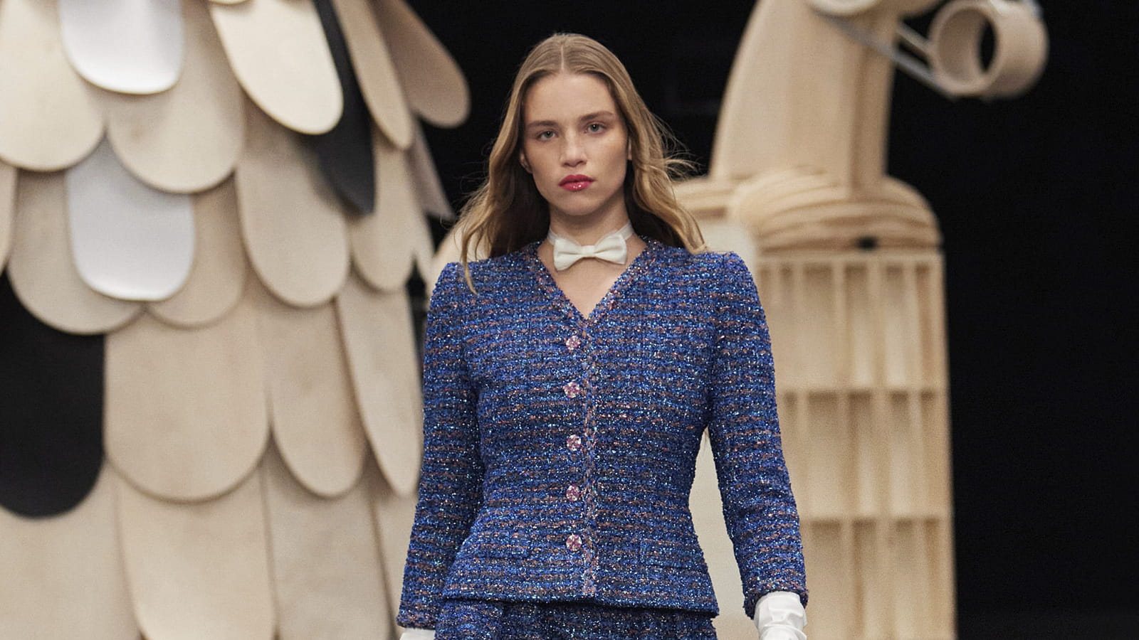 Look 8