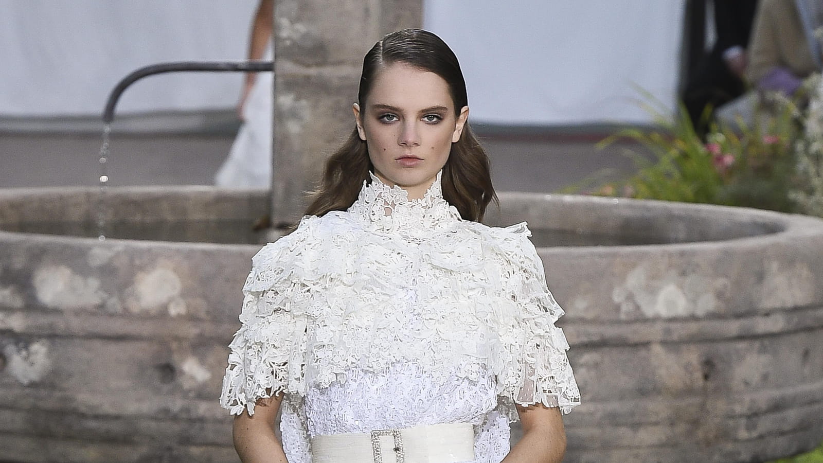Look 34