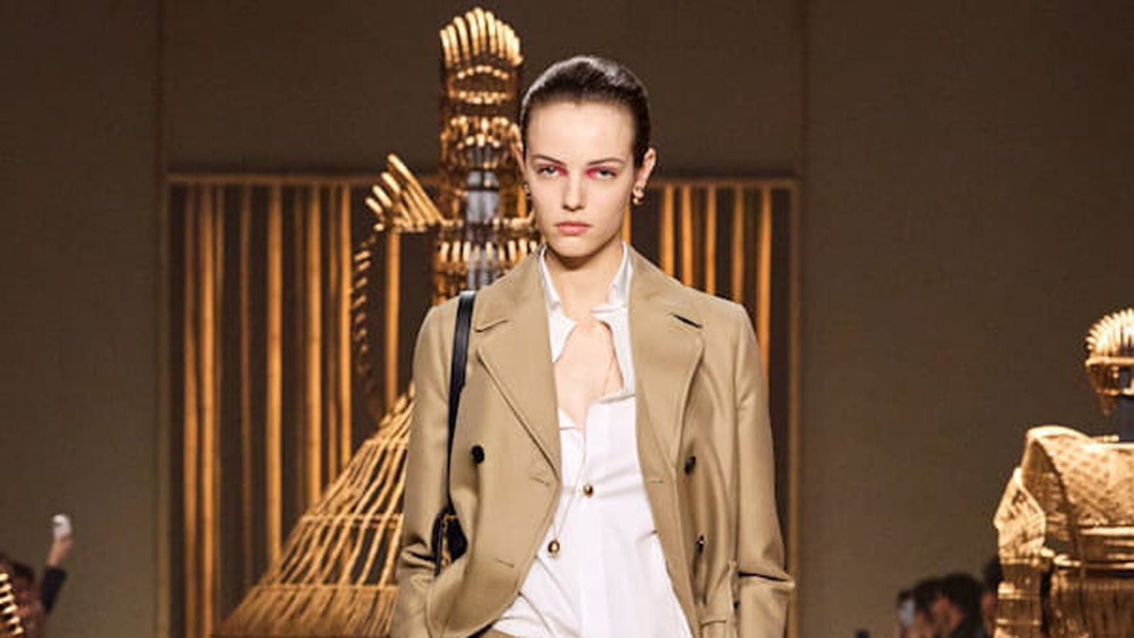 Look 1 du défilé Dior