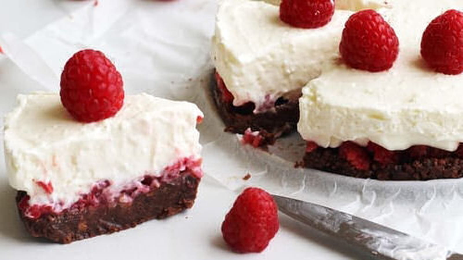 Cheesecake au chocolat et à la framboise sans cuisson