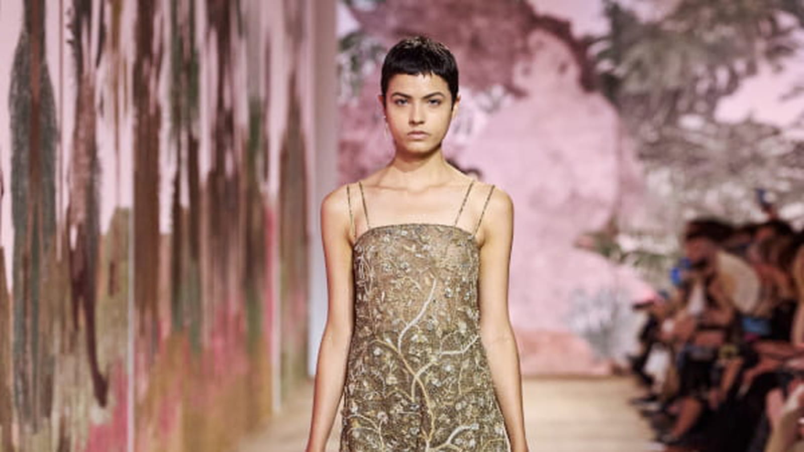 Look 39