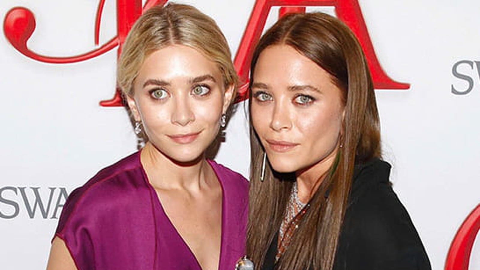 Ashley et Mary-Kate Olsen le 4 juin 2012