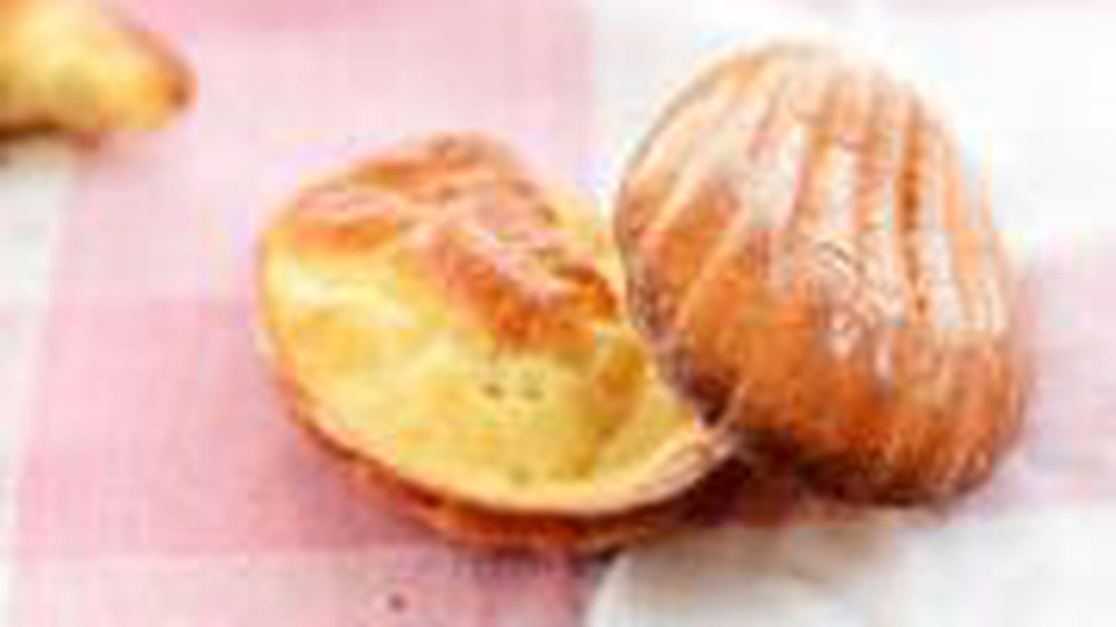 Madeleines light