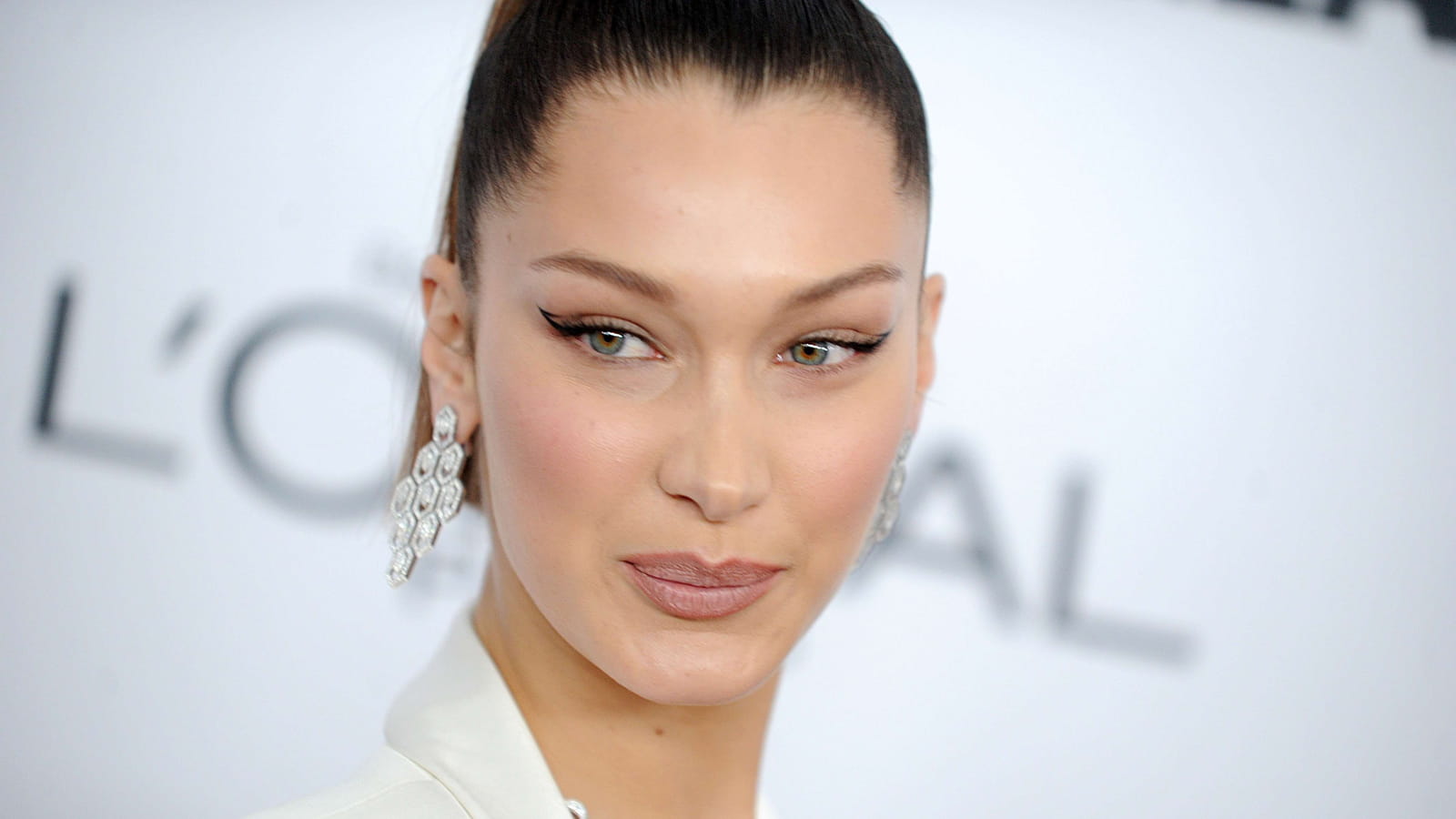 Bella Hadid 