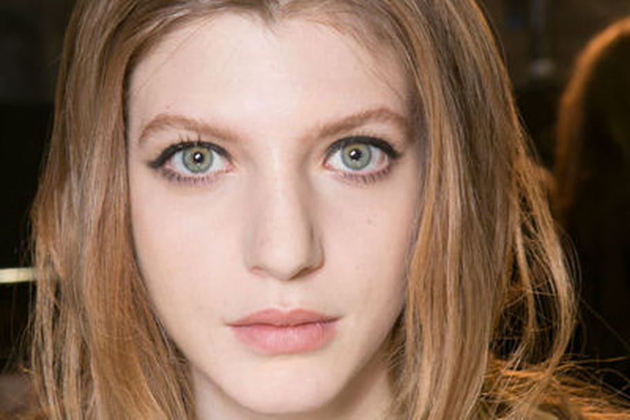 Fashion week prêt-à-porter Milan : maquillage glamour chic chez Les Copains