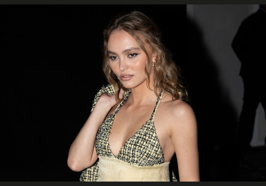 Le maquillage glamour de Lily-Rose Depp