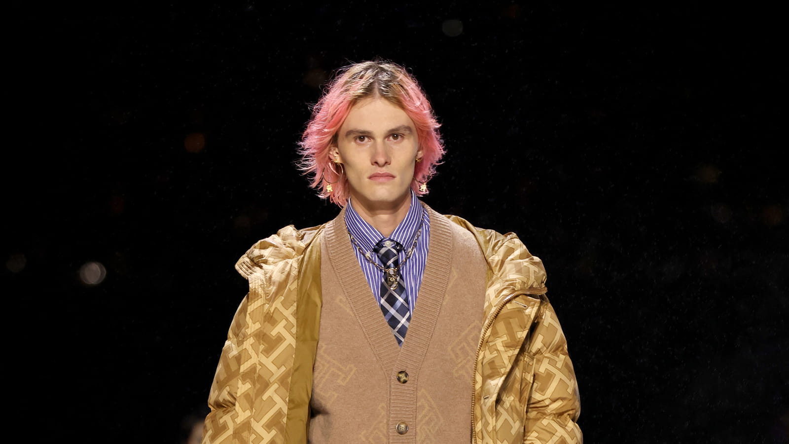 Look 58 du défilé Tommy Hilfiger