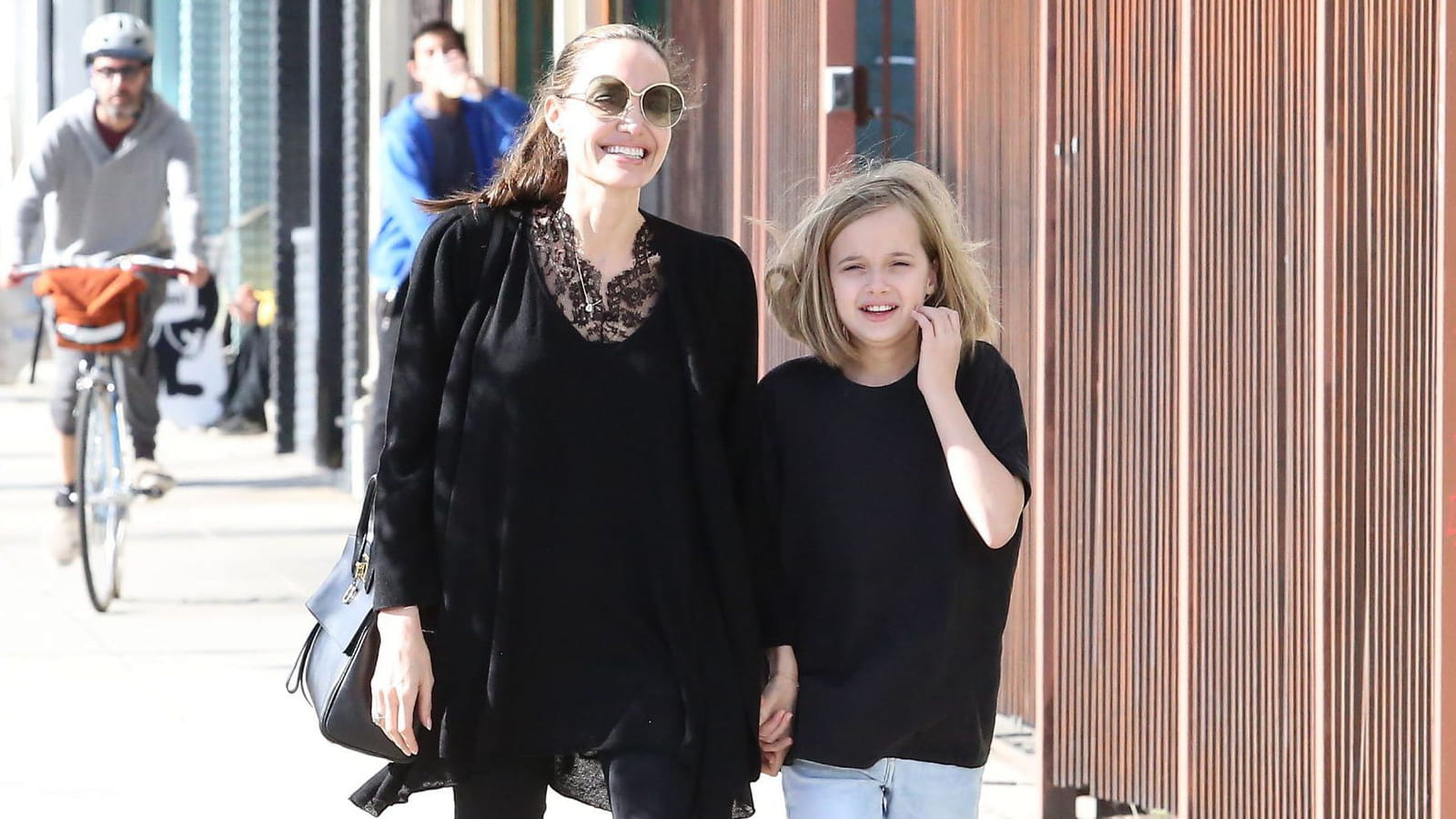 Angelina Jolie, Vivienne Jolie-Pitt