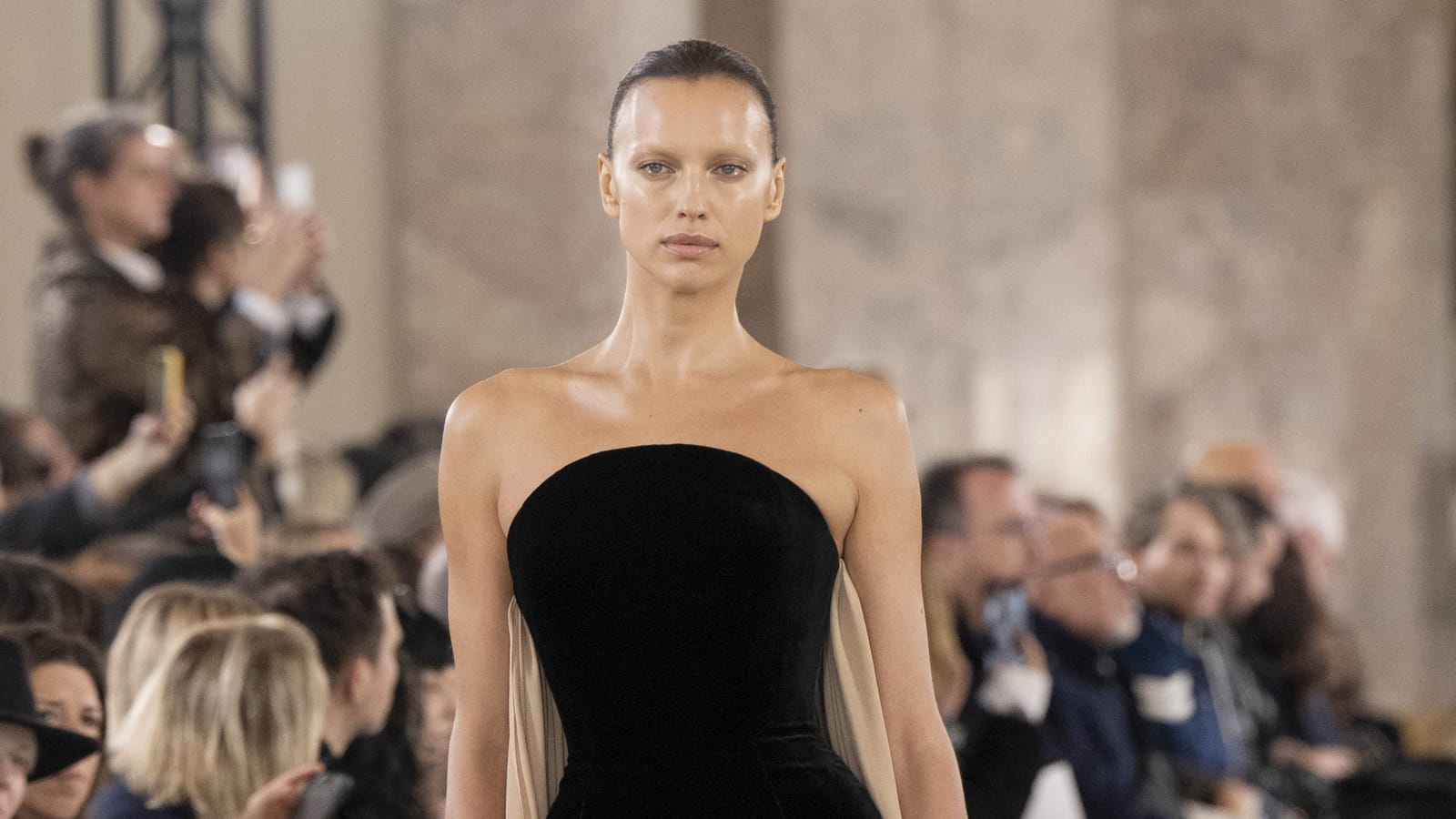 Look 26 du défilé Schiaparelli