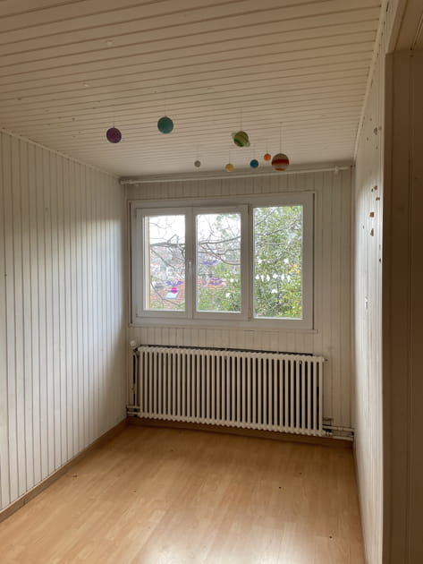 Avant&nbsp;: une petite chambre &eacute;touffante