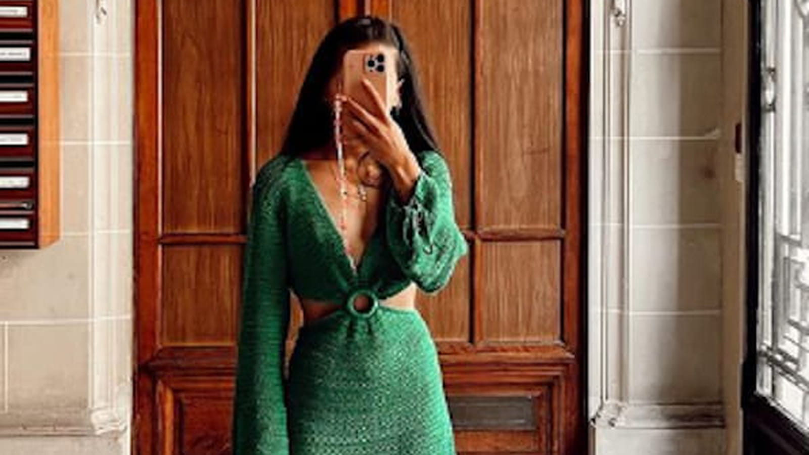 @dressingleeloo