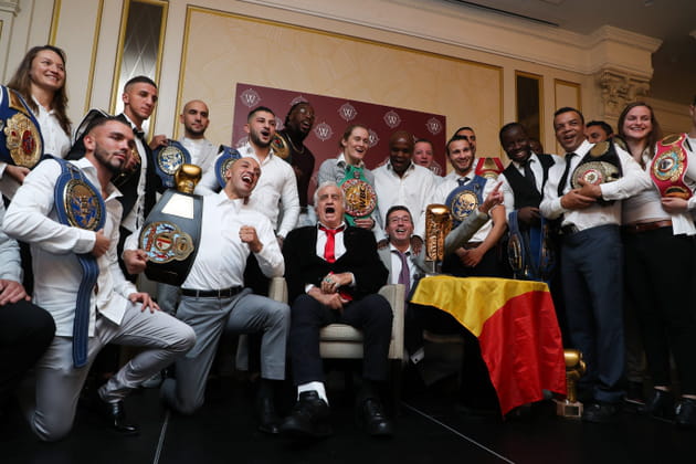 Jean-Paul Belmondo&nbsp;: &ccedil;a boxe pour l'acteur de 86&nbsp;ans