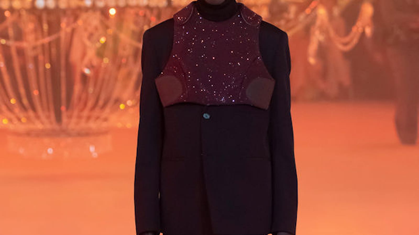Look 12