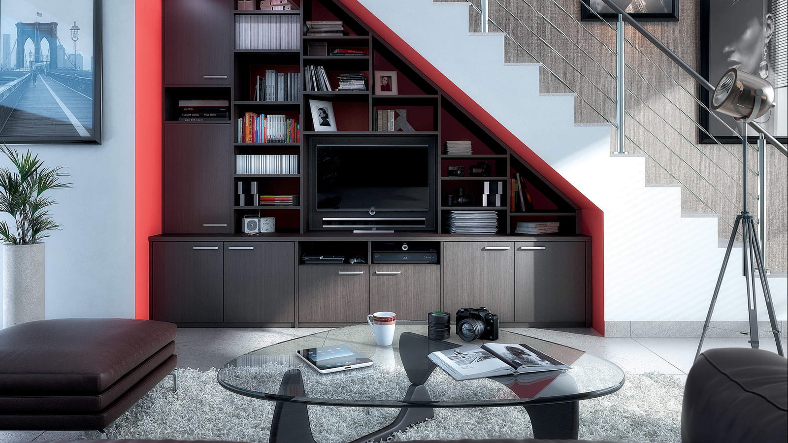 La TV sous l'escalier