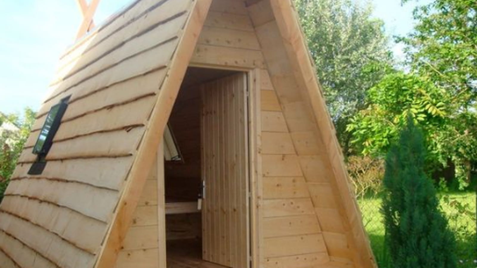 Cabane de jardin tipi