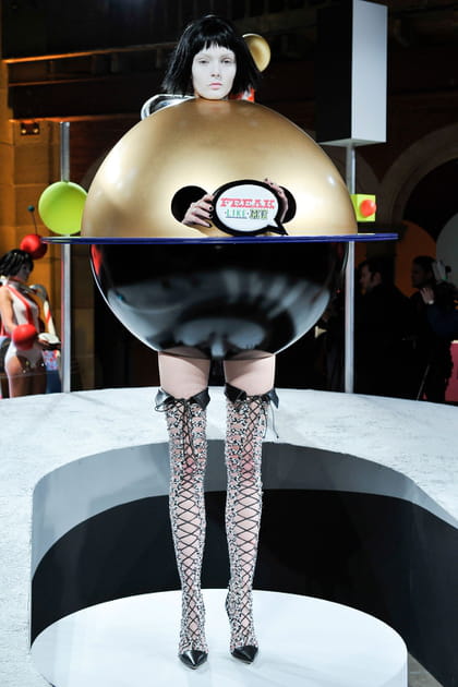 D&eacute;fil&eacute; Sophia Webster