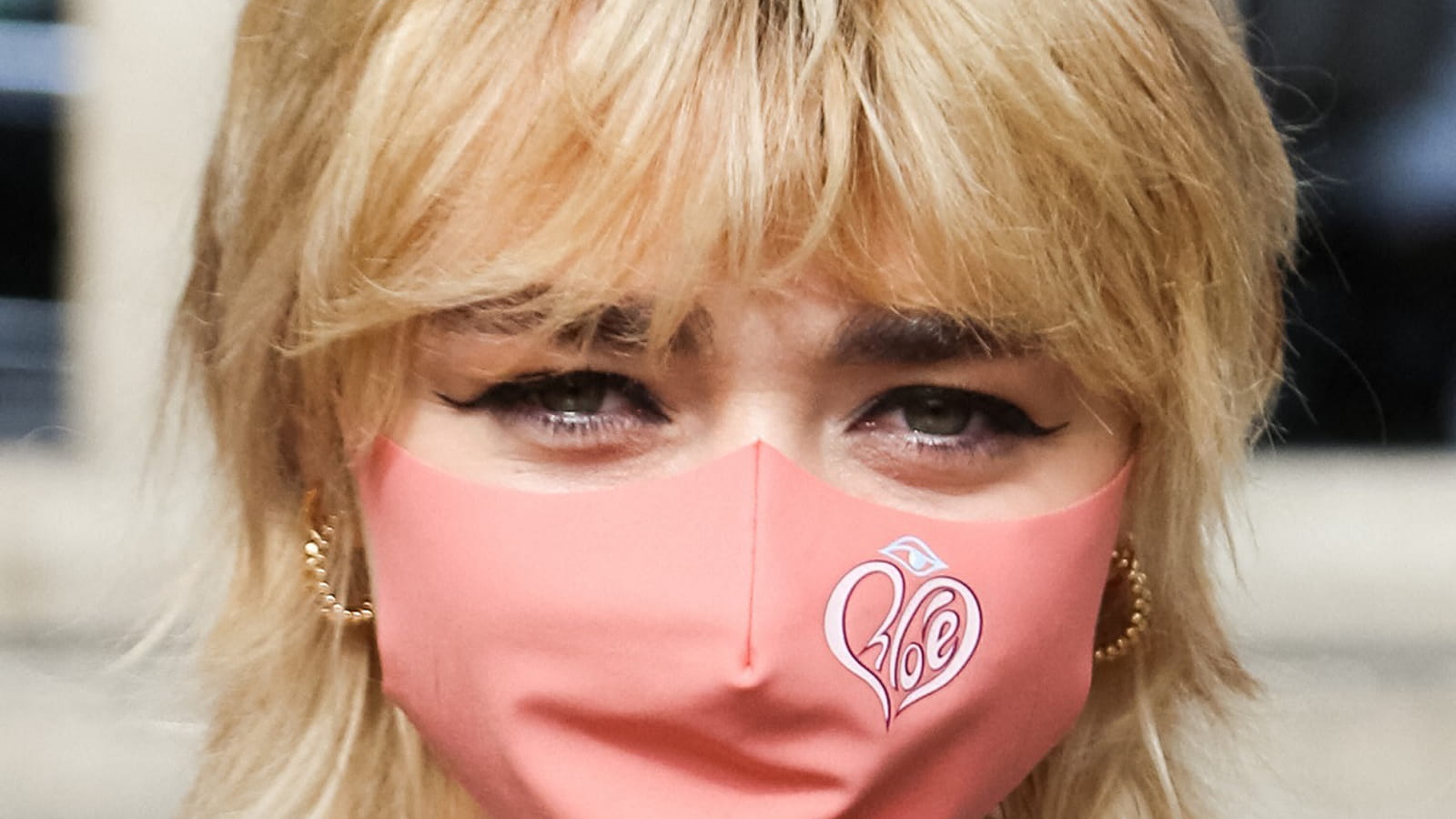 Maisie Williams en blonde