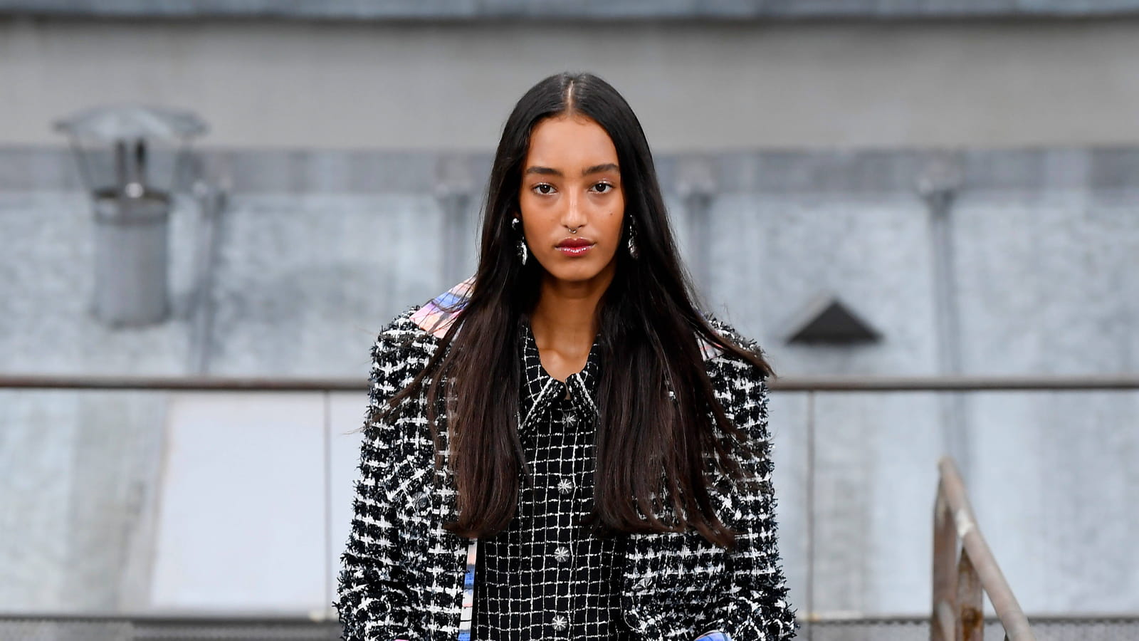 Look 14