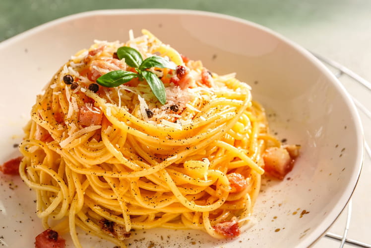 Pâtes carbonara sans crème à l'italienne-image