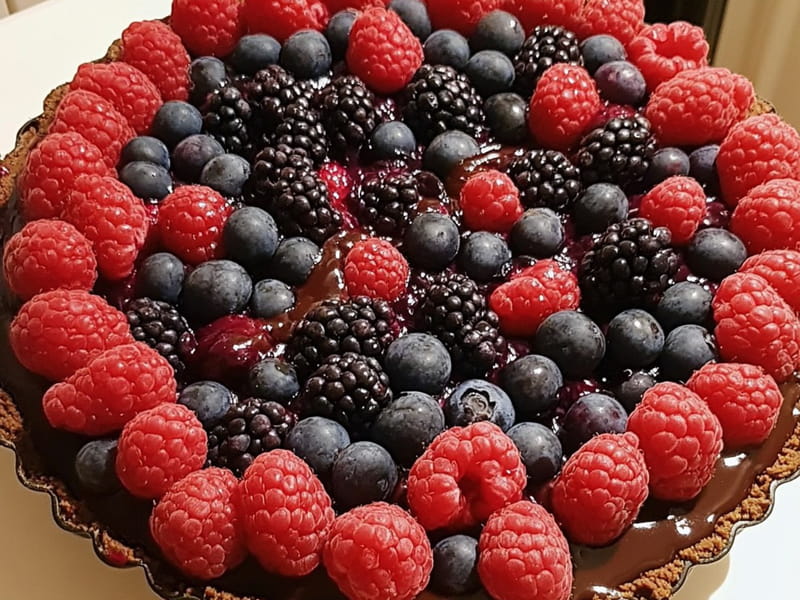 Recette de Tarte chocolat fruits rouges sans cuisson