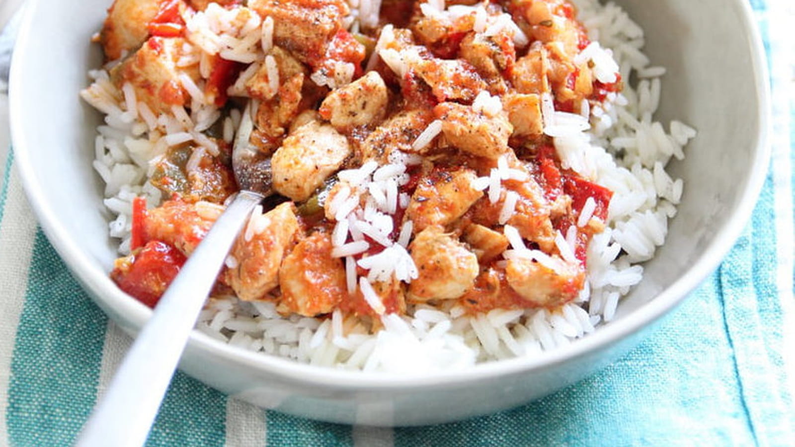 Poulet Basquaise au thym, laurier et origan