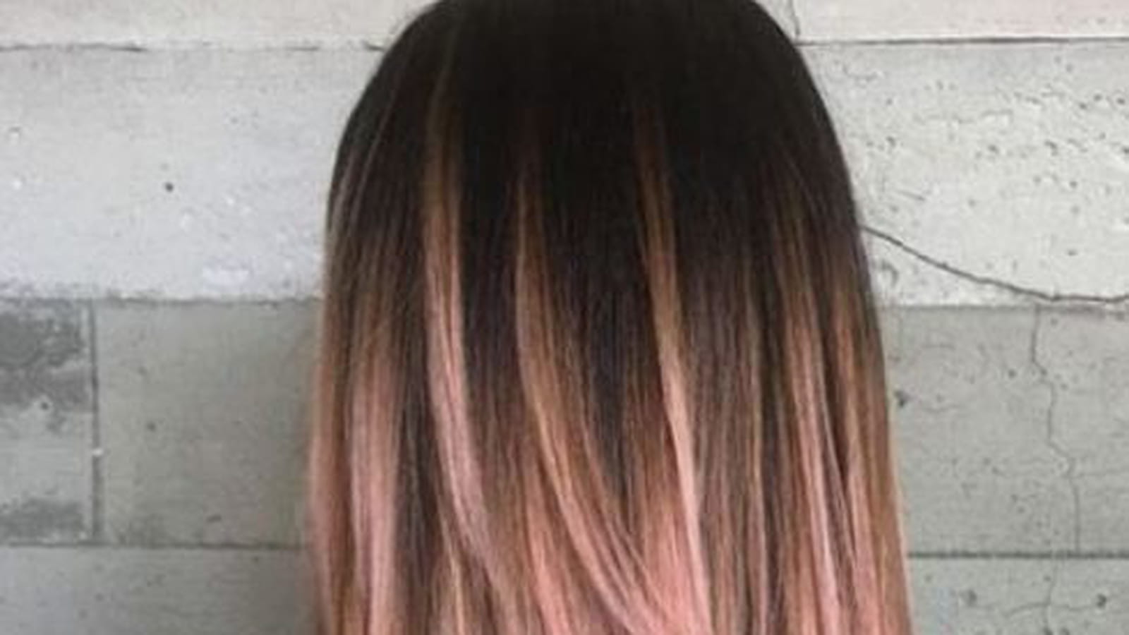 Cheveux dégradés rose gold