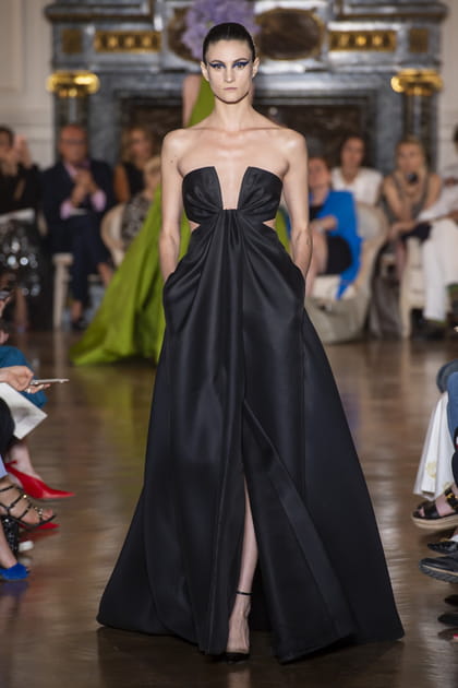 D&eacute;fil&eacute; Valentino