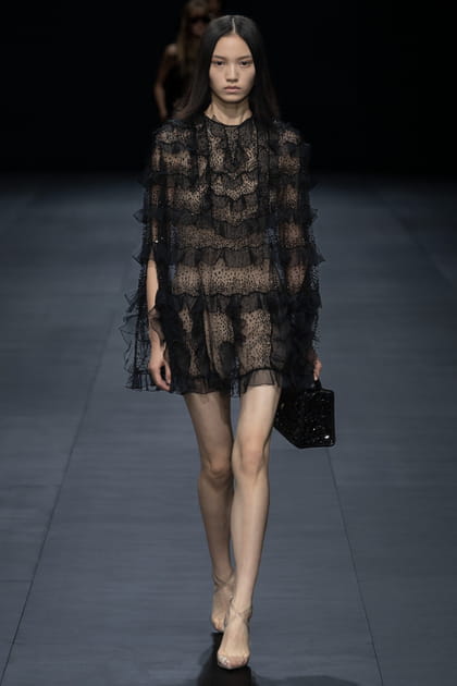 Look 41&nbsp;du d&eacute;fil&eacute; Valentino