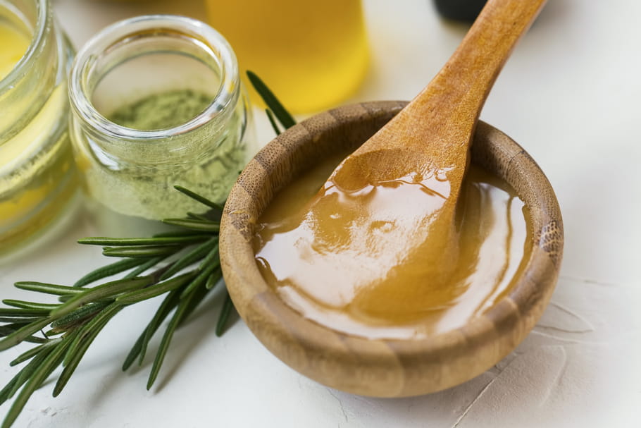 Miel de Manuka : comment le prendre, contre-indications