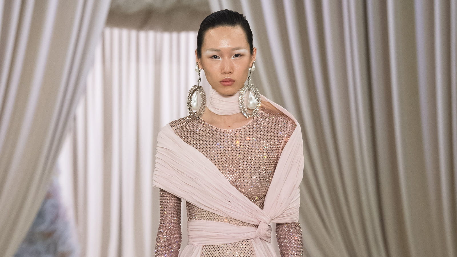 Look 24