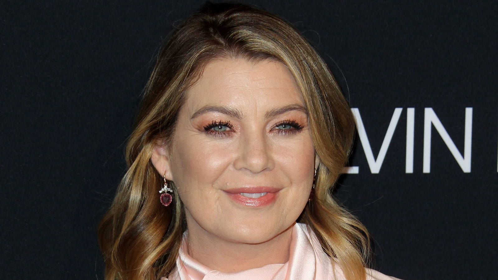 Le maquillage monochrome d'Ellen Pompeo