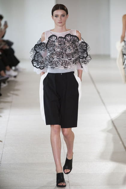 Le d&eacute;fil&eacute; Issa