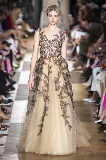 D&eacute;fil&eacute; Schiaparelli