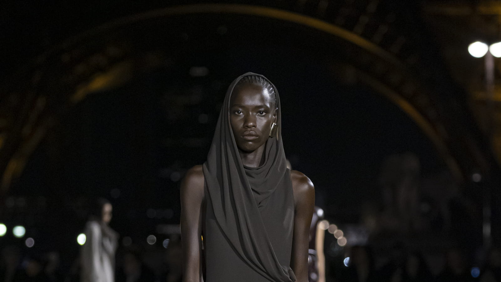 Look 23
