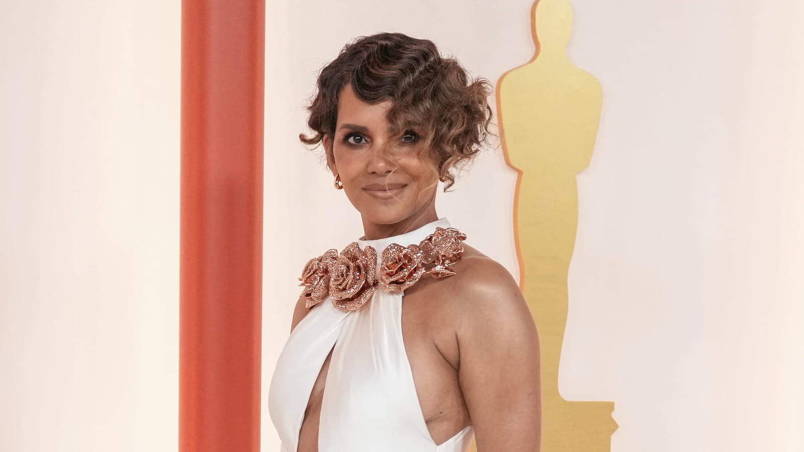 Halle Berry 