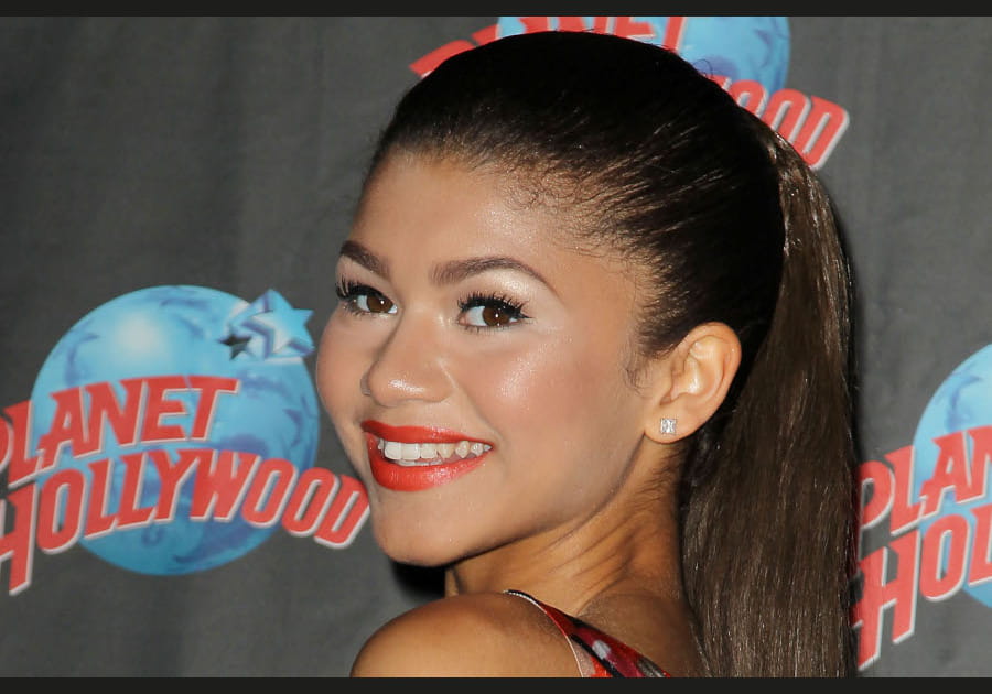 La bouche color&eacute;e de Zendaya