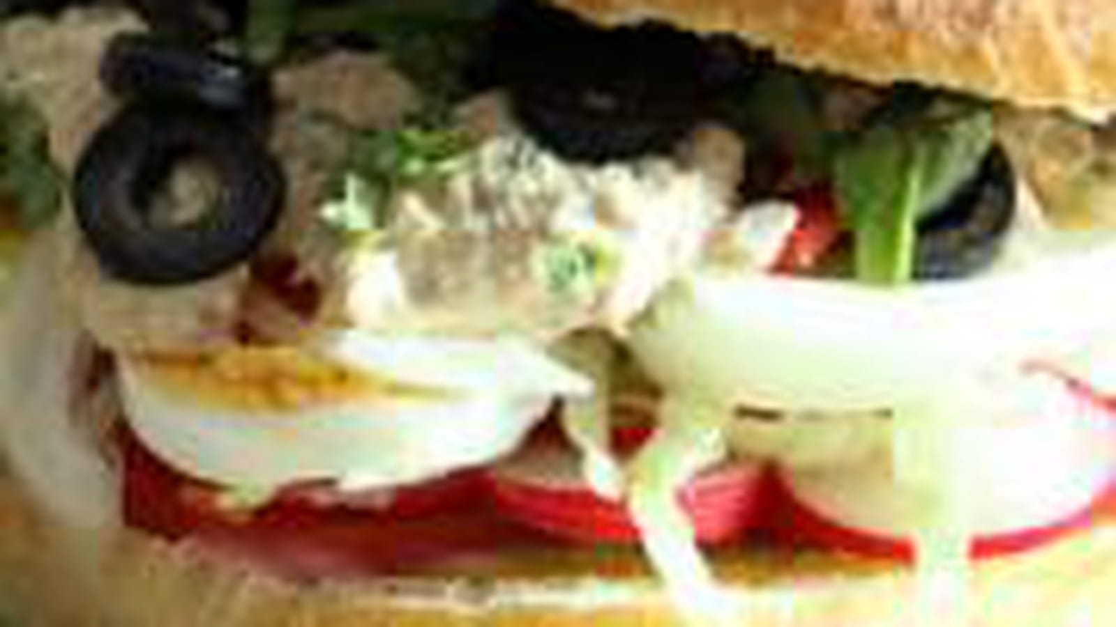 Pan bagnat niçois