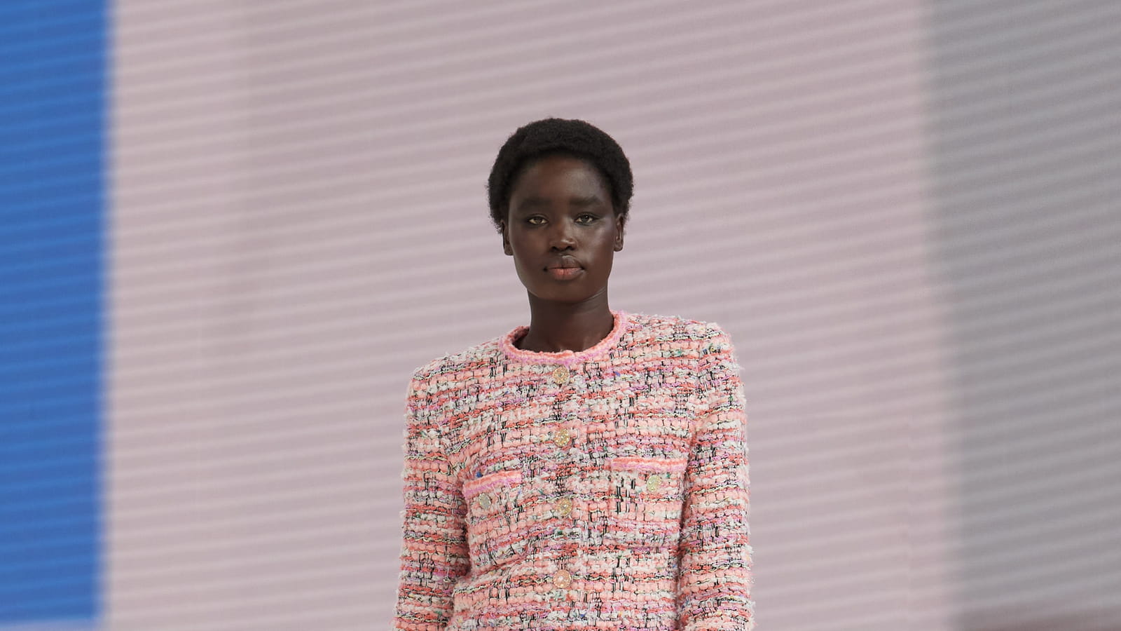 Look 14