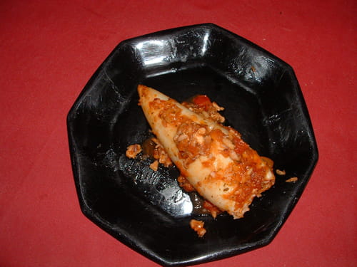 Encornets farcis à la grecque
